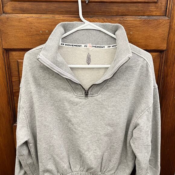 FP Free People Movement Valley Girl Sweatshirt size XS NWT's $98 Heather Gray - Picture 2 of 11